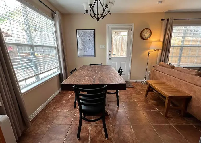 Cozy 3-Bed Garden Home - 10 Mins To Ut Stadium And Downtown Austin